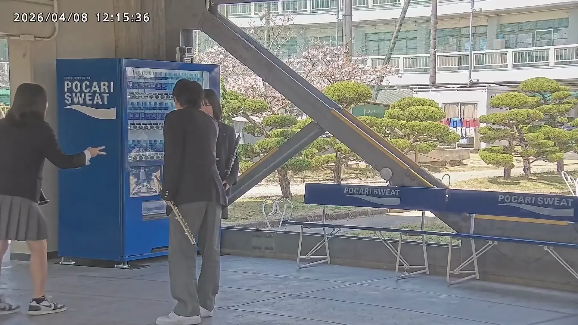 진짜 CCTV를 광고로? 포카리스웨트가 청춘을 기록하는 법